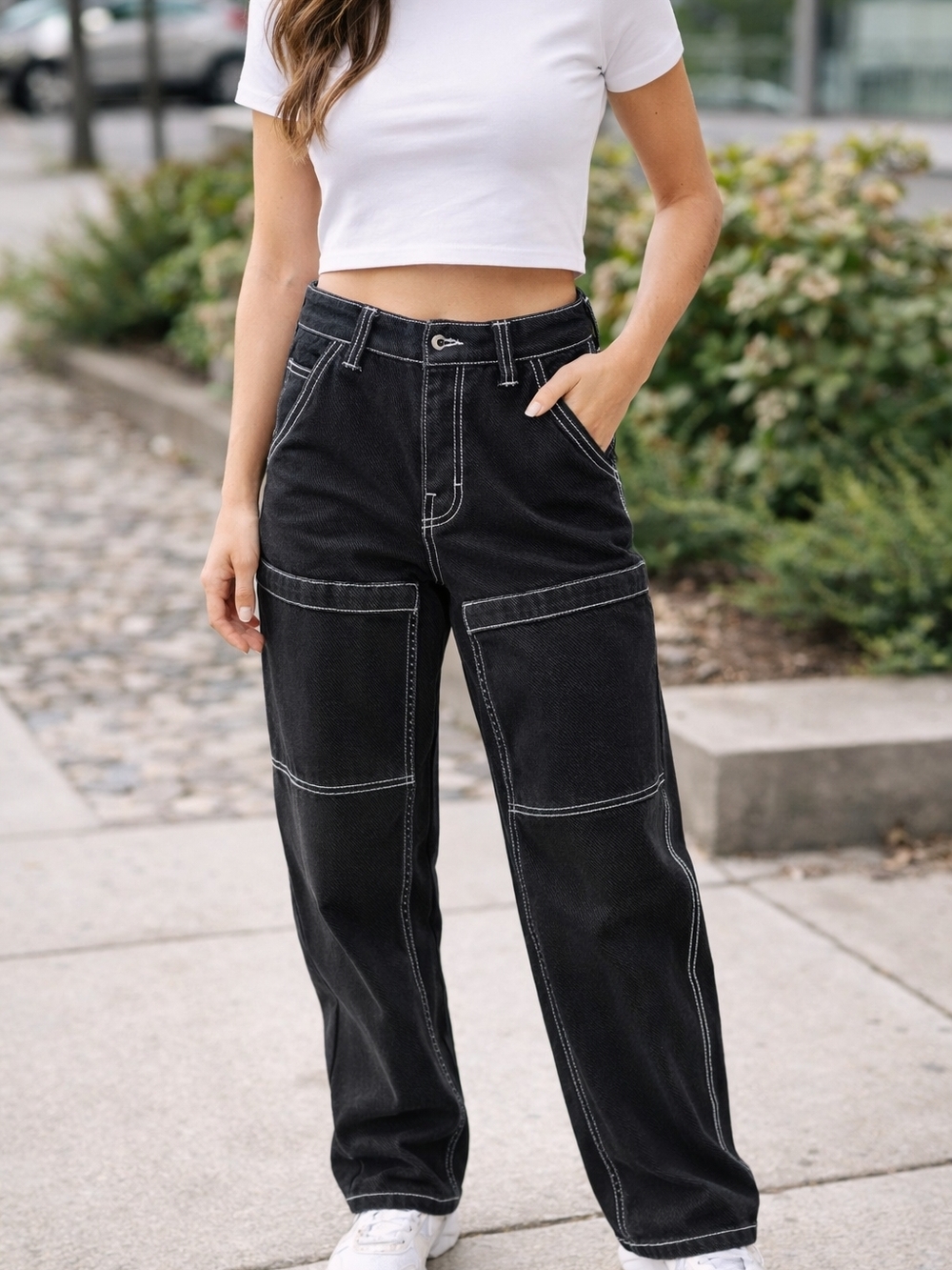TNA Aritzia Black Contrast Stitch Pants | Size 2 | Utility Style High Rise